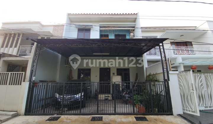 Dijual Rumah 3 Lantai Cawang Jakarta Timur
