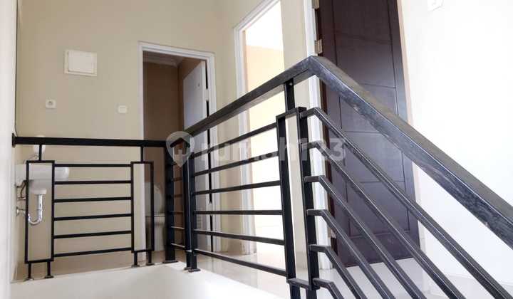 For Sale Beautiful Move-In Ready House in Metland Transyogi Cluster Eboni, Very Good Price 2