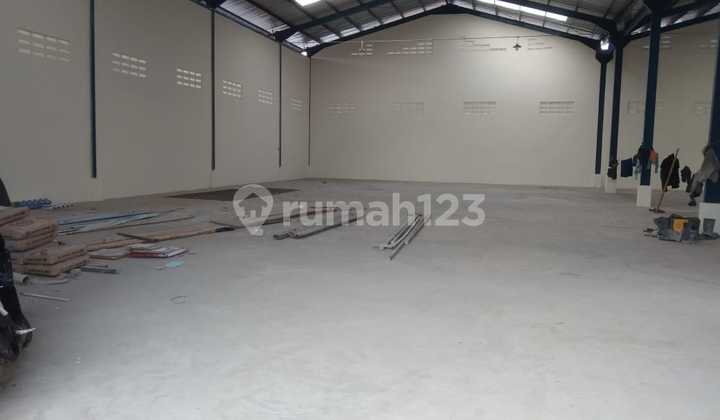 Disewakan Gudang Bagus dan Rapi ada Kantornya daerah Cikiwul Narogong Disewakan Gudang Bagus dan Rapi ada Kantornya daerah Cikiwul Narogong