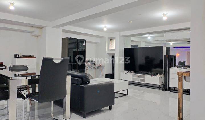 Di jual rumah beserta kost kost an aktif 22 kamar di Kebayoran Baru Jakarta Selatan 2