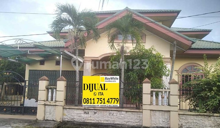 Rumah 2 Lantai Daerah Payung Sekaki, Pekanbaru Rumah 2 Lantai Daerah Payung Sekaki, Pekanbaru
