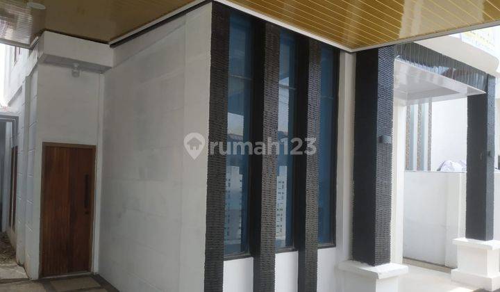 Dijual Rumah 2 Lantai di Tangkerang Labuai Dekat Area Perkantoran Sudirman 2