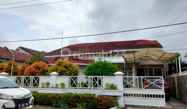 Dijual Rumah Dilingkungan yang Asri dan Nyaman, Pekanbaru 2