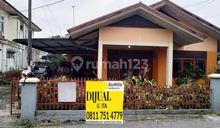 Dijual Rumah dengan 14 Kamar Kos, Lokasi di Tengah Kota, Pekanbaru