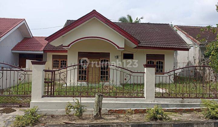 Dijual Rumah Siap huni Tanah Luas di Pasir Putih 1
