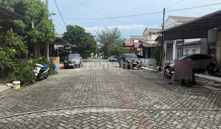 For Sale: Ready-to-Occupy House Near Harapan Raya Road 1