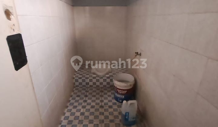 Commercial Building for Rent in Cinere, Depok 2