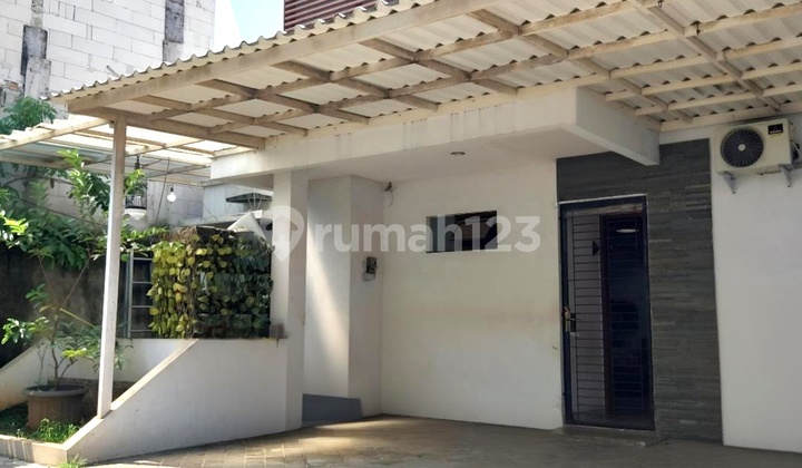 Bukan Cuma Siap Huni, Tapi Siap Bikin Nyaman - Rumah Bagus Di Cluster Pluto Hills  1