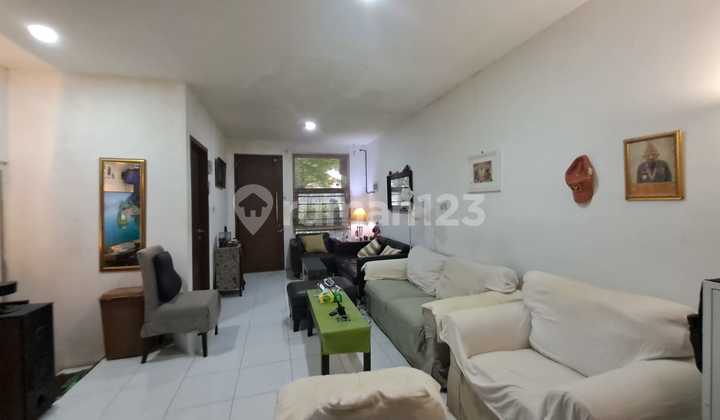 Hidup Lebih Adem di Rumah Minimalis Tropis - Ibnu Armah, Pangkalan Jati 1.95 M 2