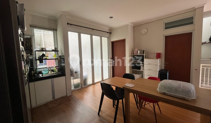 Rumah Cantik Hadap Timur Di Cinere - Lt. 110m2, Siap Huni 2