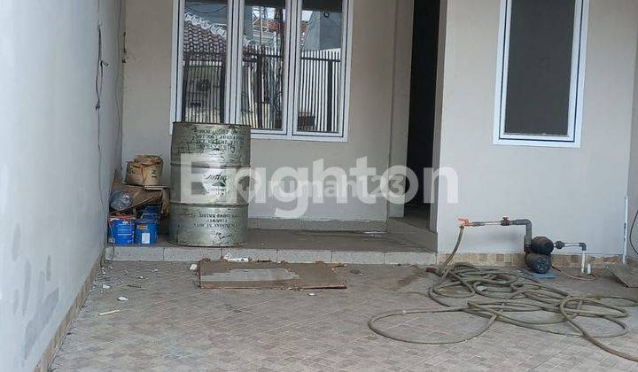 RUMAH TOMANG DEKET KE TAMAN ANGGREK 1