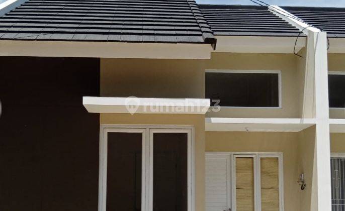 Perumahan di dalam cluster Dp 10 Juta Langsung Akad di Jatiasih  2
