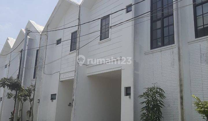 Turun Harga Rumah Dekat BNR Di Victoria Hills Bogor Selatan 1