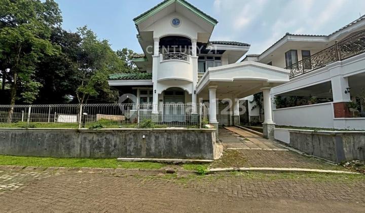 Rumah Hitung Tanah Area Pusat Kota di Perumahan Danau Bogor Raya