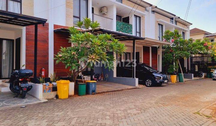 Rumah Siap Huni 2 Lantai, 3 Kt, 2 Km Dekat Cbd Bintaro Jaya Shm 2