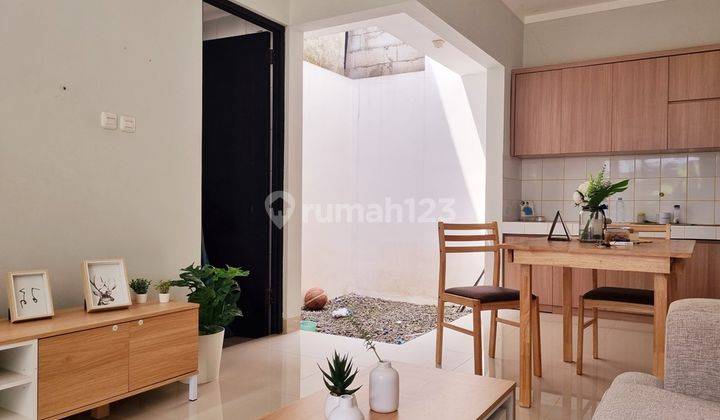 Rumah 2 Lantai Siap Huni di Neo Oasis Bintaro Semi Furnished 1