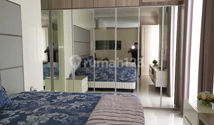 Rumah 2 Lantai Laritz Wood Pakuwon Indah Surabaya 2