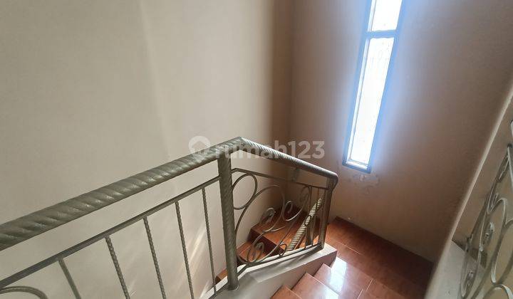 Rumah Strategis dan Aman Regency Kuda Dua Jagir Wonokromo 16