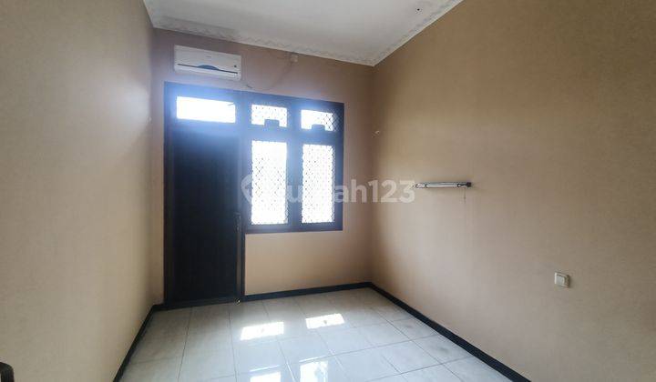 Rumah Strategis dan Aman Regency Kuda Dua Jagir Wonokromo 18