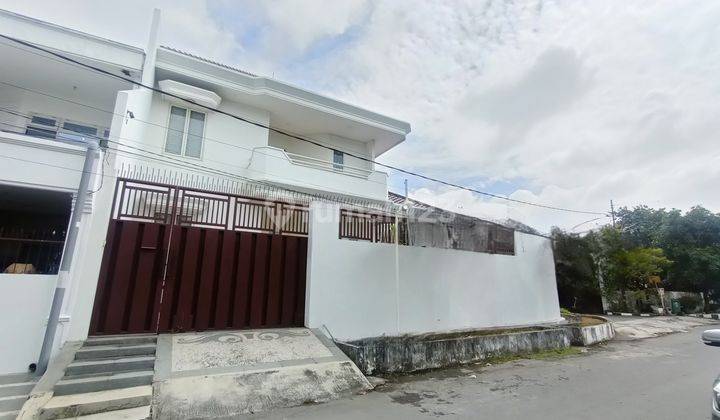 Rumah  Darmo Indah Timur 2 lantai Butuh Uang Murah 1