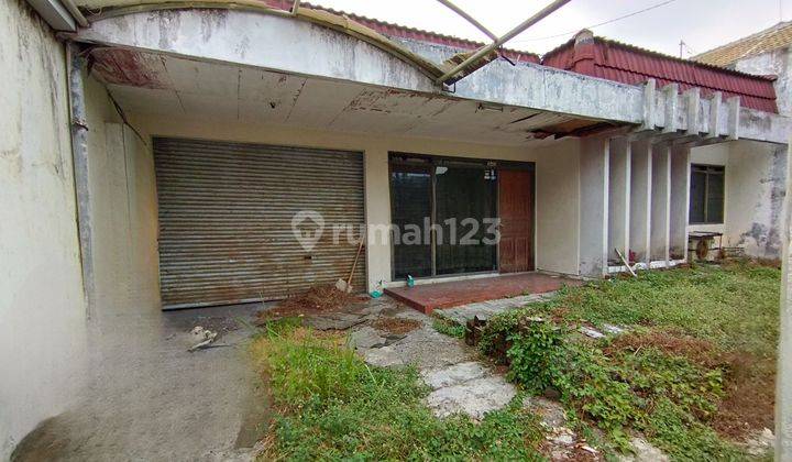 tampak depan rumah jual di satelit indah