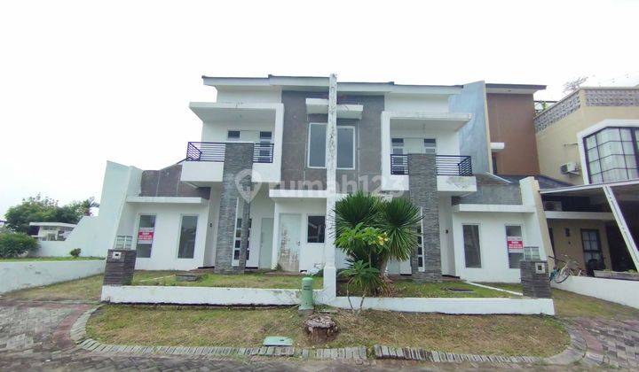 Rumah 2 Lantai  Ladiva Greenhill Menganti Gresik 2