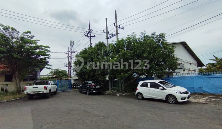 Gudang Sewa Rungkut Industri Strategis Dekat Tol  2