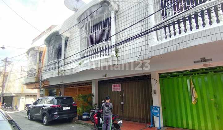 Ruko 2 Lantai Strategis Darmo Park 1 Mayjen Sungkono