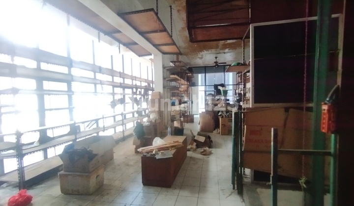 Shop for Sale - Kembang Jepun, North Surabaya, Strategic & Cheap