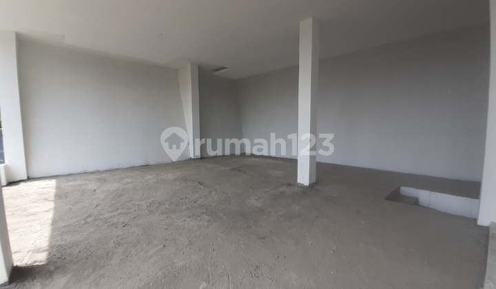 Cocok buat cafe, Ruang Usaha Baru di Dago LT 338 m SHM 6