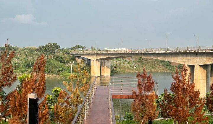 Muraahh! Hunian view danau di Kota baru parahyangan keren abis