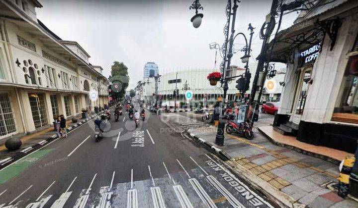 Konek Dengan Dunia Sewa Ruang Usaha Mainroad Asia Afrika Bandung 1