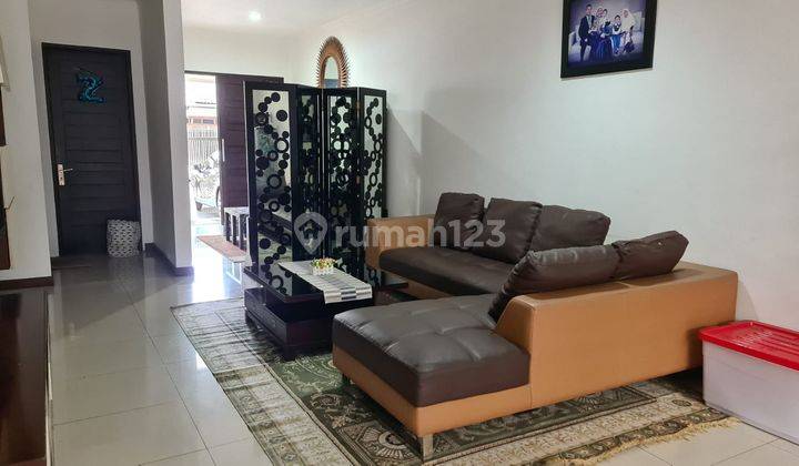 Beli Rumah Tinggal Bawa Baju Ga Ribet Furnitur Rumah 2 Lantai Taman Mutiara Cimahi Utara  1