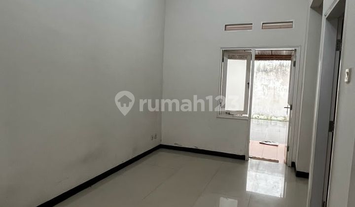 Siap Huni, Enak Jg Buat Di Modif, Rumah di Kota Baru Parahyangan 2