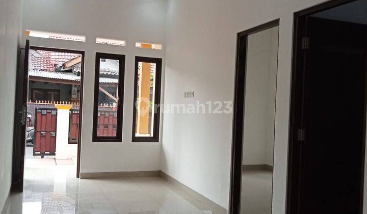 Rumah Minimalis Di Perumahan Dukuh Zamrud Mustikajaya 2