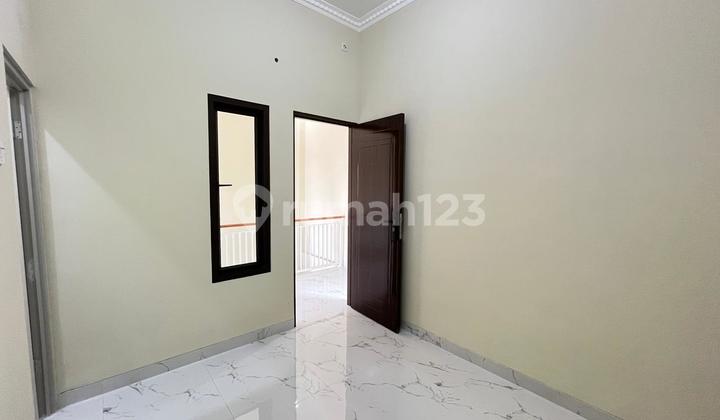 Rumah Dijual 2 Lantai di Perumahan Bekasi Timur Regency 2