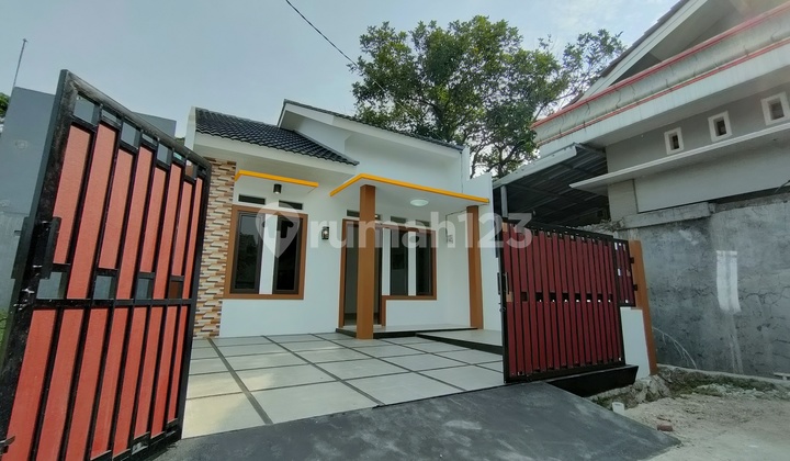 Rumah Dijual LT 78 di Cluster Senopati Estate Beka Mustikajaya