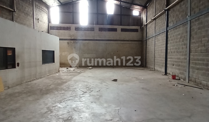 For RentWarehouse Sadang Lb 250 M2, Land Area 250 M2Building Size 12.5 X 20 MWater Jet PumpElectricity: Toilet 1West FacingPrice: 115 Million/YearContact: 08221857xxxxTeguh Budiman/Xmac For RentWarehouse Sadang Lb 250 M2, Land Area 250 M2Building Size 12.5 X 20 MWater Jet PumpElectricity: Toilet 1West FacingPrice: 115 Million/YearContact: 08221857xxxxTeguh Budiman/Xmac