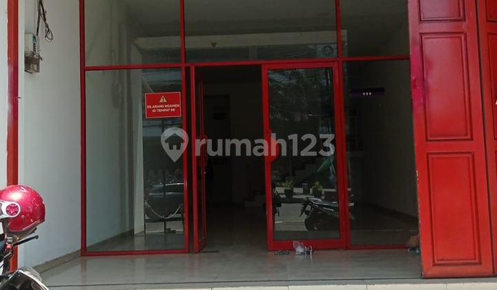 ✅ Ruko 2.5 Lantai Di Mainroad Kopo*spesifikasi**luas Tanah 130m²*luas Bangunan +/- 150m²*lebar Muka +/- 5 M*hadap Timur *kamar Mandi 2*carport 4 Mobil*listrik 6.600 Watt*air Pdam *keunggulan**lokasi Sangat Strategis Bersebalahan Dengan Mc Donald Kopo Mas*