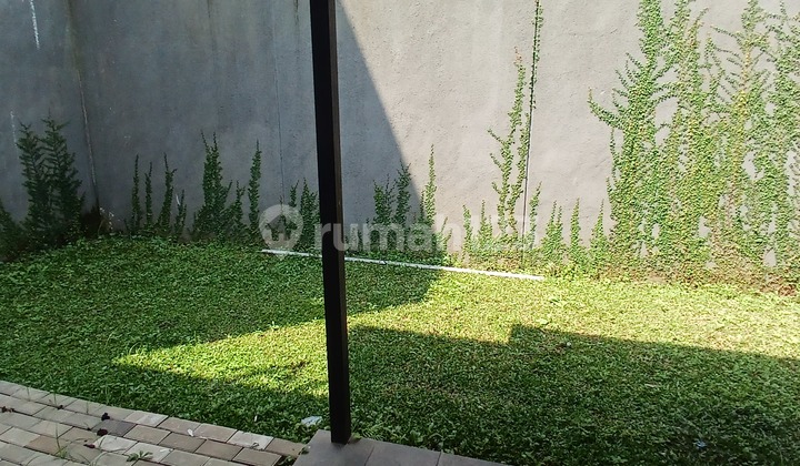 Di Jual/for Salermh Baru Cakep Posisi Hook Jarang Ada @ Kbp Lt 165 M2 , Lb : 99 M2kt 3 , Km 2 Ac 4 , Tv 2water Heatershm , Hadap : Op : 3.5 M Negoo Tipisinfo : 0822xxxxxxxxteguh Budimanxavier Marks Ascend Rumah Bagus