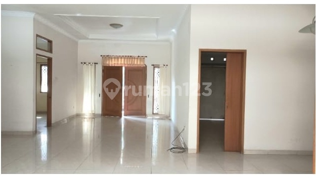 Lt 170 Full Bangunankt 2 +1+1km 2garasicarportlistrik 2200air Sibleshmhadap Timur