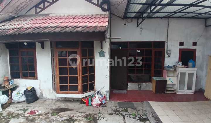 ✳️Dijual/For Salerumah 1,5 Lantai Sayap Tmn Kopo Indah3 Kamar Tidur, 2 Kamar Mandi, Carport/Teras, Listrik 1300 Watt, Air Sumur Jetpump, Luas Tanah 180 M², Luas Bangunan 70 M², Hadap Utaraop : 1.1 M Msh Negooinfo : 0822xxxxxxxxTeguh Budiman/Xmac 2