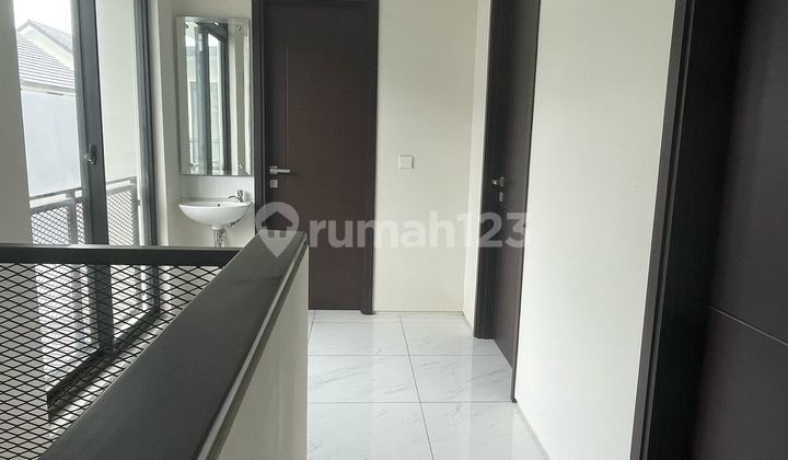 Di Jual/for Salerumah Baru @ Kbp Taru Luas Tanah : 120 M2luas Bangunan : 94 M2kamar Tidur : 3kamar Mandi : 2air : Pam Listrik : 2200hadap : Baratstatus Surat :shmharga Rumah : 2.4 M Negooinfo : 0822xxxxxxxxteguh Budiman/xmac