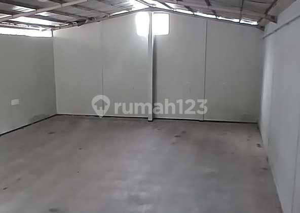 For Rent: Tkilb Wing Warehouse 350 m², 14 m road access, Small Office + 1 Bathroom, 125 Million. Info: 0822.1857.7273 Teguh Budiman / xmac.