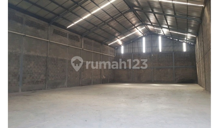 ✳️Disewakan/For Rentgudang Usaha Sadang , Sayap Tki LT 550 M2 , LB 500 M2carpot 2 - 3 Mobilkantor. Sederhana 2Km : 2 Op 225 Jt/Thninfo : 0822xxxxxxxxTeguh Budiman/Xmac