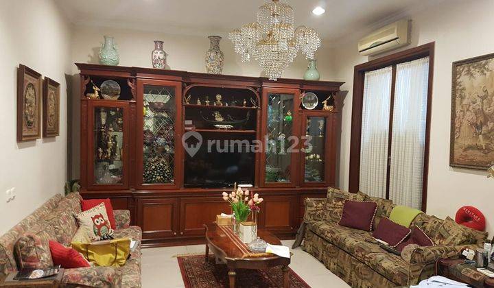 Rumah 2 Lantai Siap Huni Lokasi Strategis di Jakarta Selatan 1