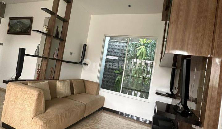 Rumah 3 lantai sektor 9 Bintaro 1