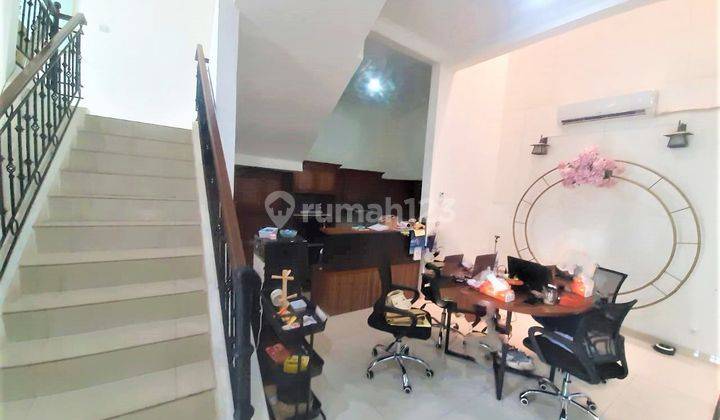 Rumah 2½ lantai di Tebet Dalam, Jakarta Selatan 2