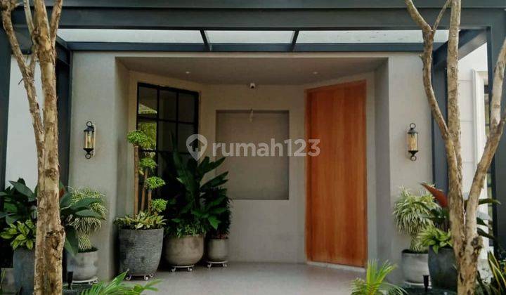 Rumah Luxurious 3 Lantai Siap Huni Alam Sutera 1