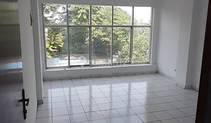 Ruko 3 lantai di Jl. RC. Veteran Bintaro Jakarta Selatan 2